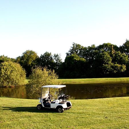 Anjou Golf And Country Club Hotel Champigne ภายนอก รูปภาพ