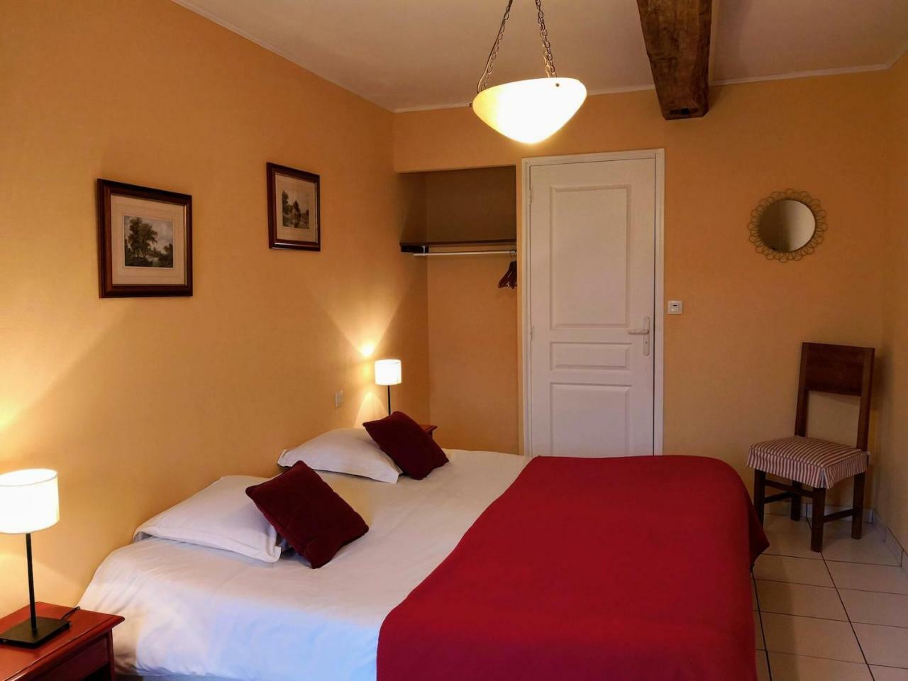 Anjou Golf And Country Club Hotel Champigne ภายนอก รูปภาพ